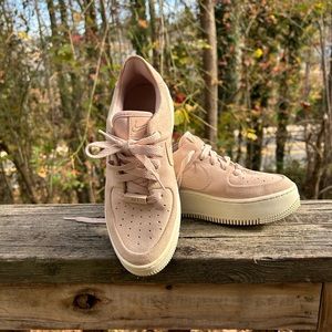 Nike Kids Blush Suede Platform Sneakers